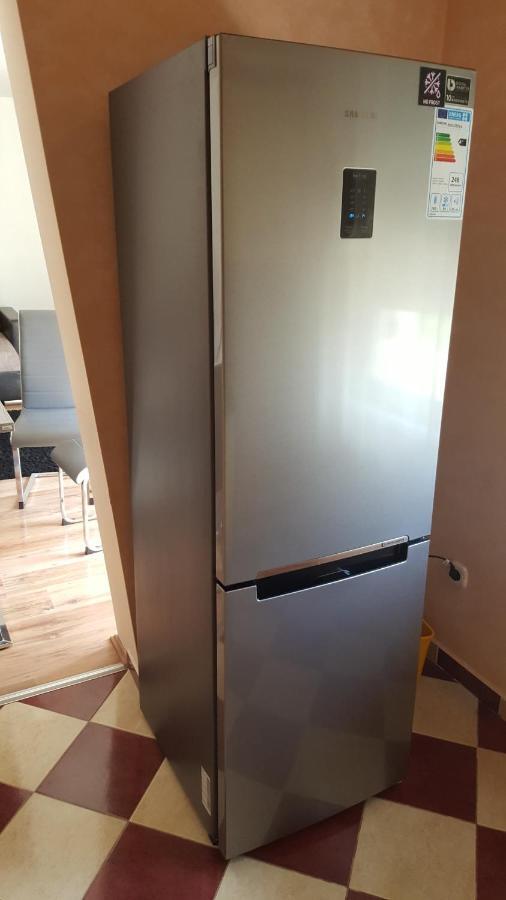 Kristaly Apartman Szeged Exteriör bild